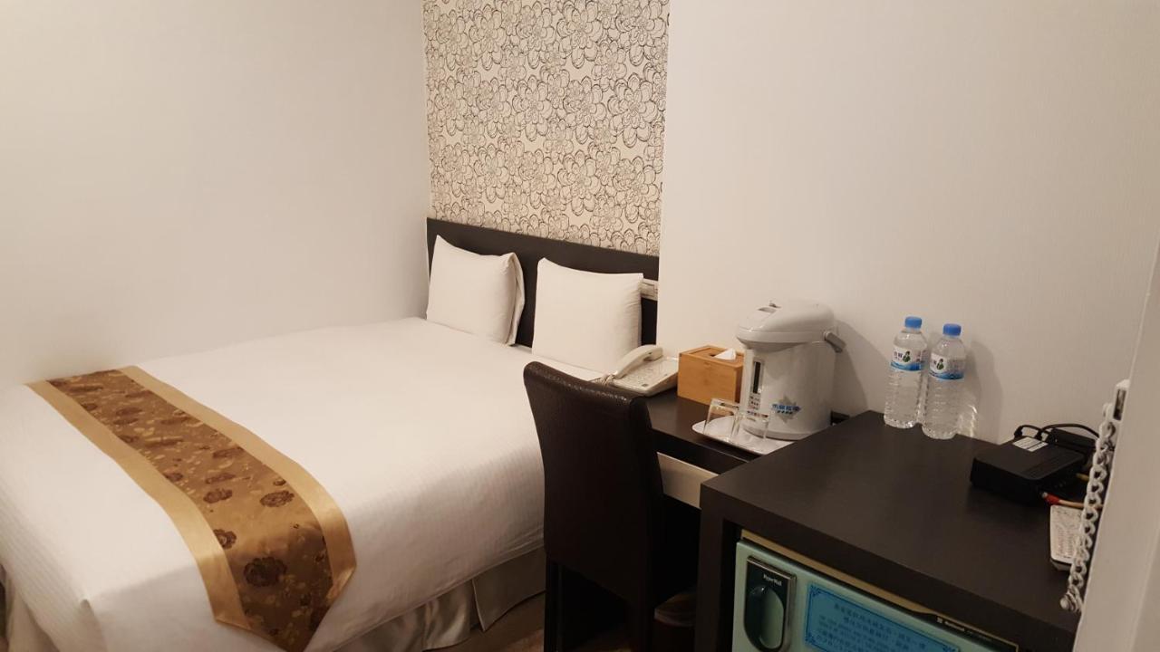 Queens Hotel تايبيه المظهر الخارجي الصورة