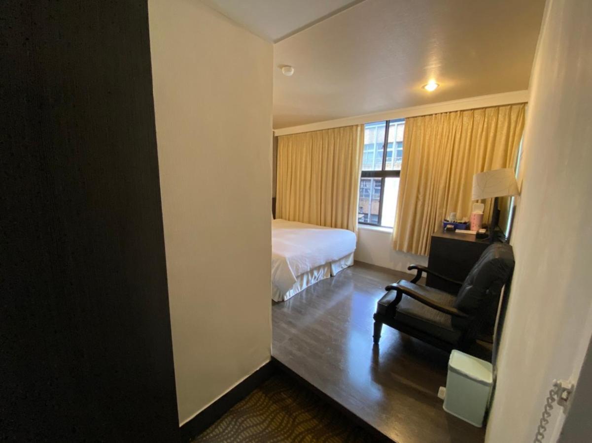 Queens Hotel تايبيه المظهر الخارجي الصورة